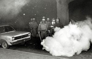 Police approach students on Quad after Allen Building takeover being teargassed (Duke University Archives)